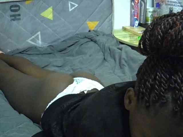 Sexybeiby1 webcam