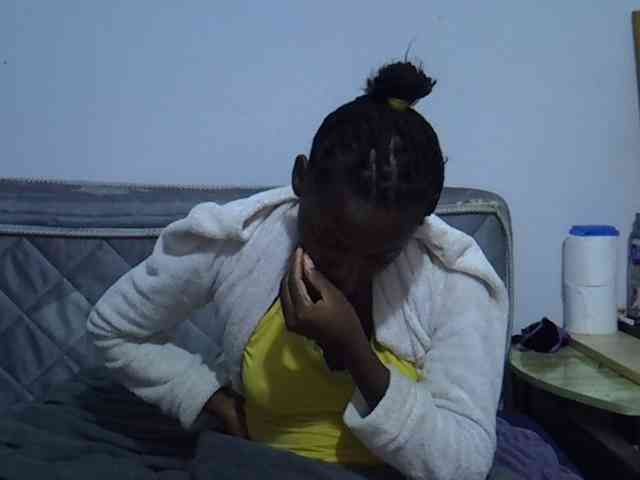 Sexybeiby1 webcam