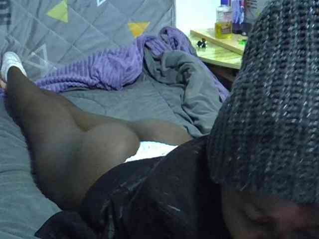 Sexybeiby1 webcam