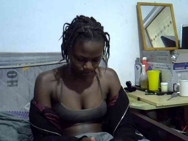 Sexybeiby1 webcam