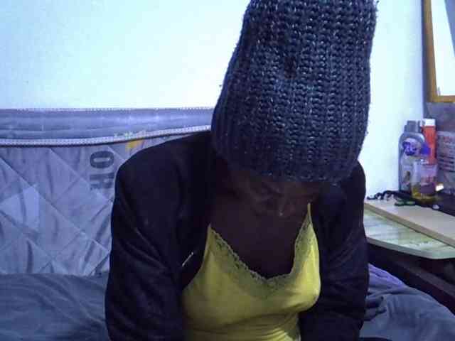 Sexybeiby1 webcam