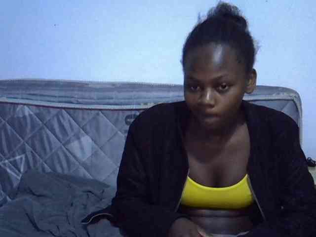 Sexybeiby1 webcam