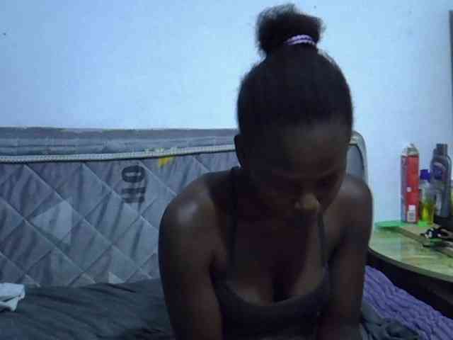 Sexybeiby1 webcam