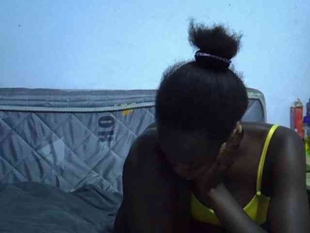 Sexybeiby1 webcam