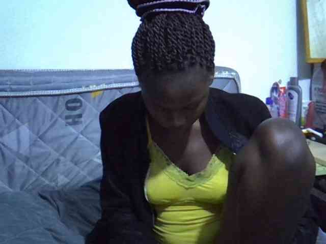 Sexybeiby1 webcam