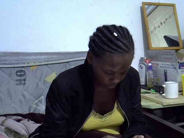 Sexybeiby1 webcam