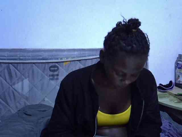 Sexybeiby1 webcam