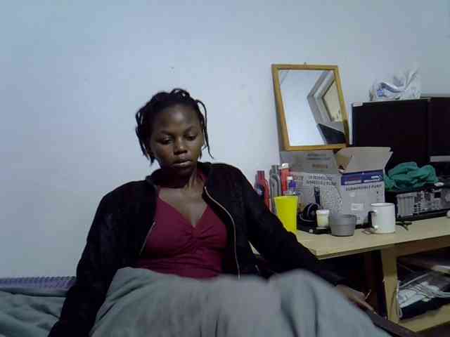 Sexybeiby1 webcam