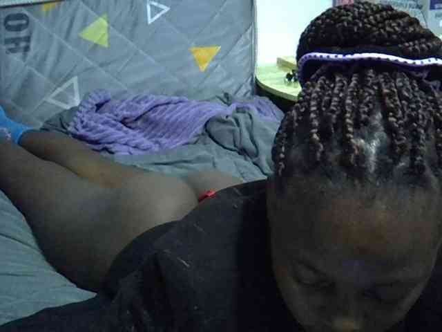 Sexybeiby1 webcam