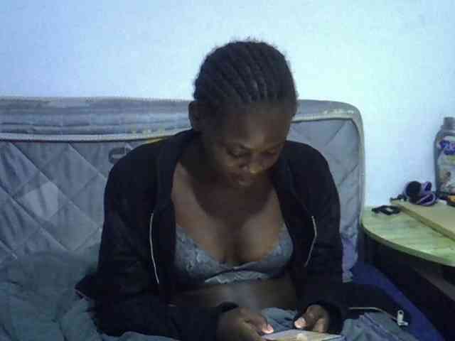 Sexybeiby1 webcam