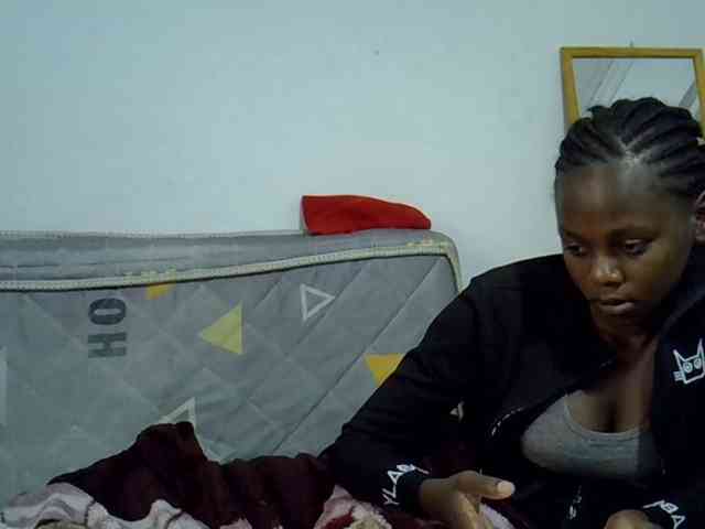 Sexybeiby1 webcam