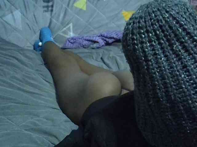 Sexybeiby1 webcam