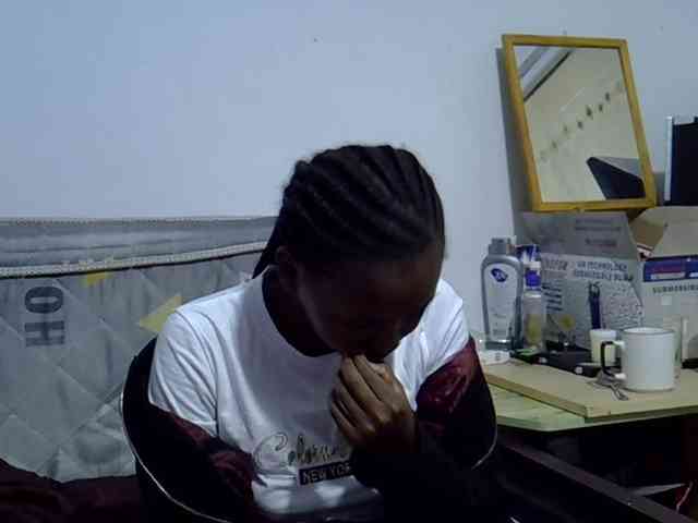 Sexybeiby1 webcam