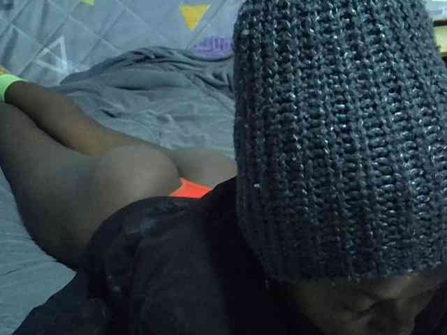 Sexybeiby1 webcam