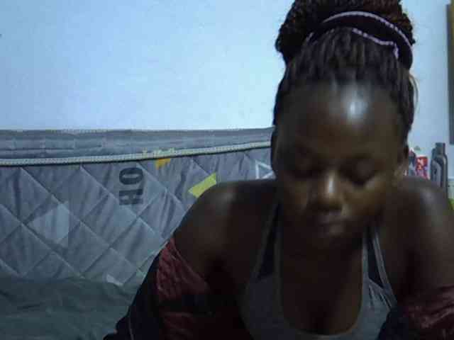Sexybeiby1 webcam