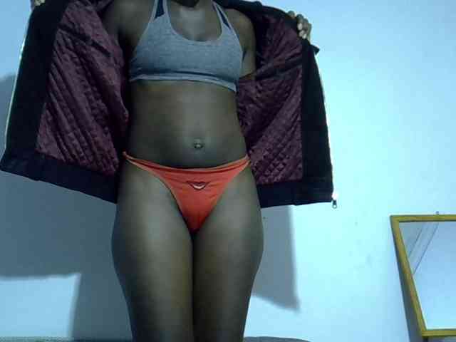 Sexybeiby1 webcam
