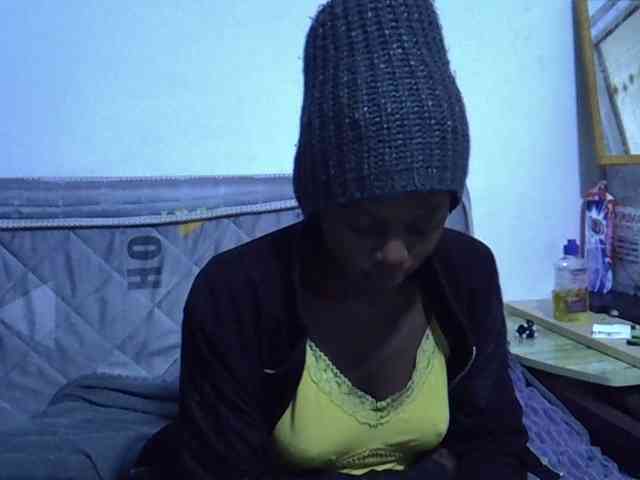 Sexybeiby1 webcam