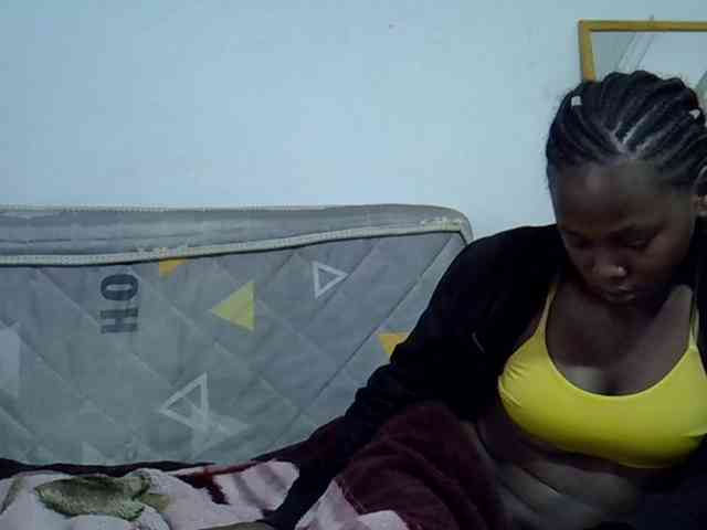 Sexybeiby1 webcam