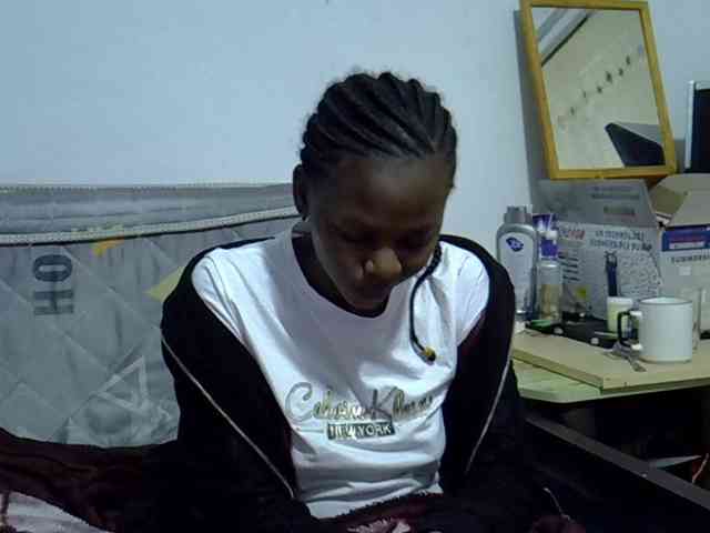 Sexybeiby1 webcam