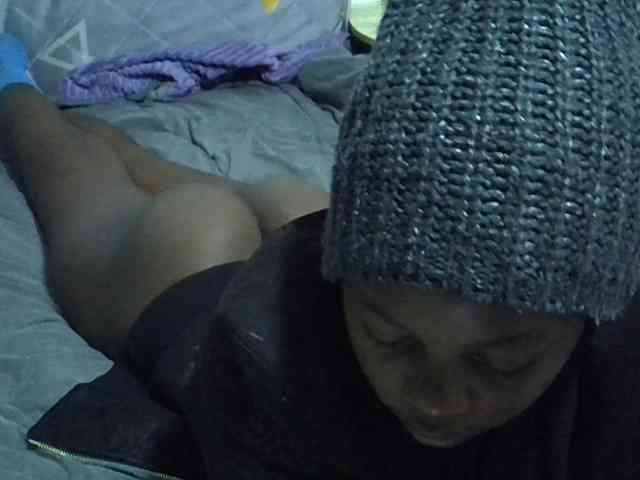 Sexybeiby1 webcam
