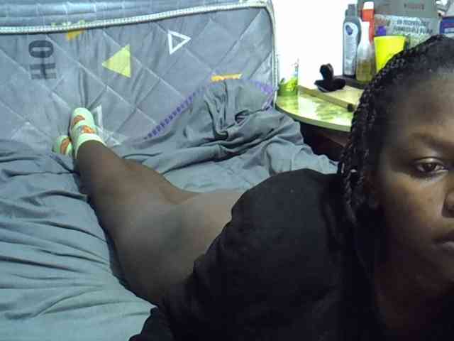 Sexybeiby1 webcam