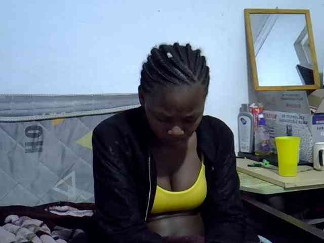 Sexybeiby1 webcam
