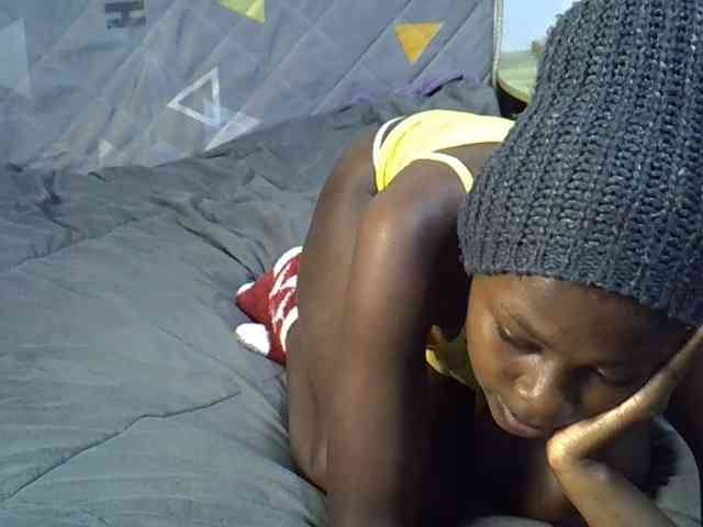 Sexybeiby1 webcam