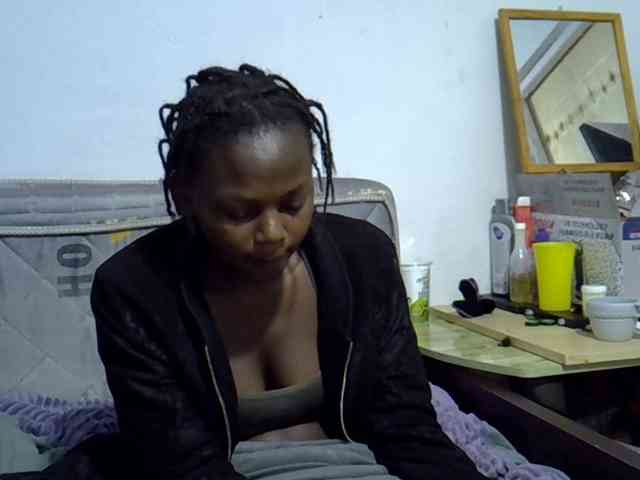 Sexybeiby1 webcam