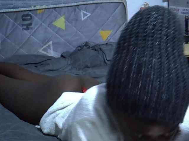 Sexybeiby1 webcam