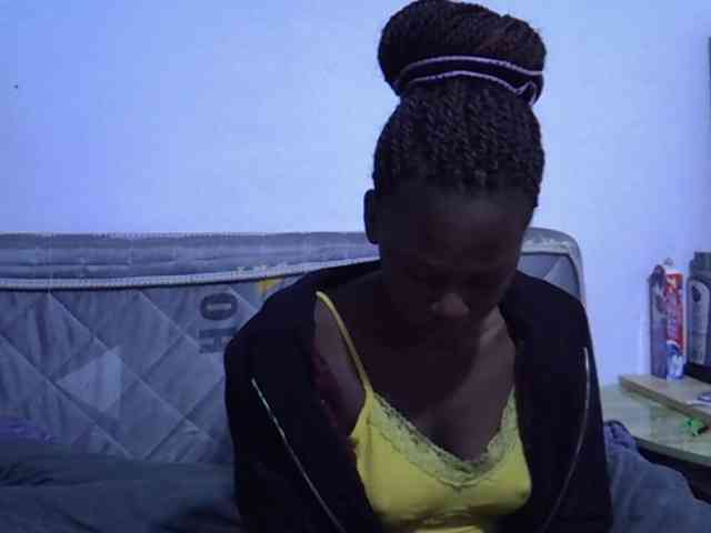 Sexybeiby1 webcam