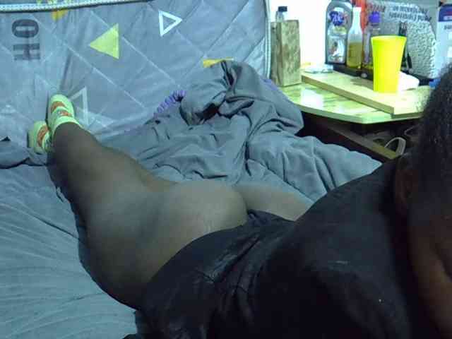 Sexybeiby1 webcam