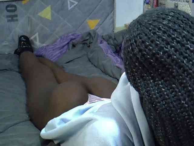Sexybeiby1 webcam