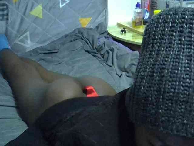 Sexybeiby1 webcam