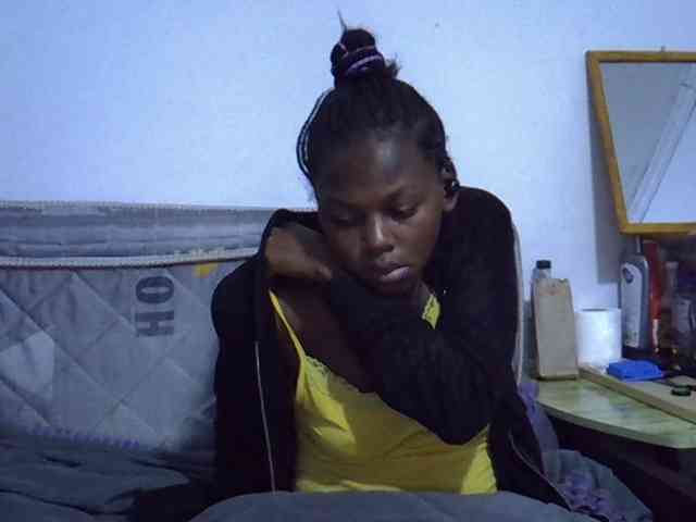 Sexybeiby1 webcam