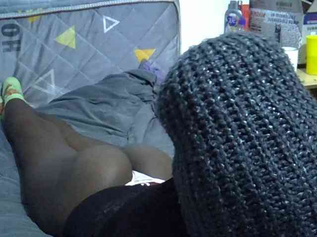 Sexybeiby1 webcam