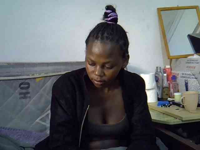 Sexybeiby1 webcam