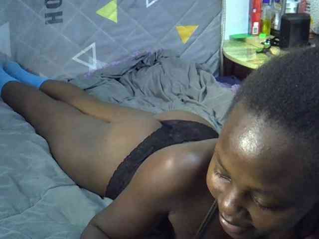 Sexybeiby1 webcam