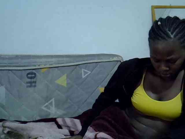 Sexybeiby1 webcam