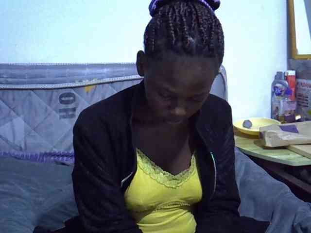 Sexybeiby1 webcam