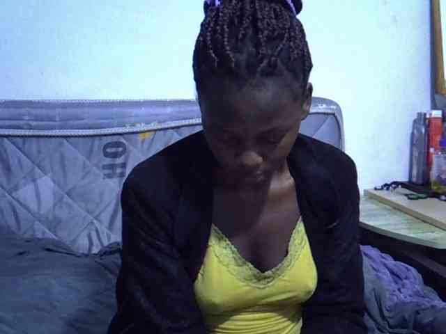Sexybeiby1 webcam