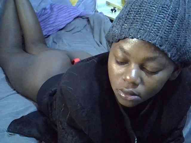 Sexybeiby1 webcam