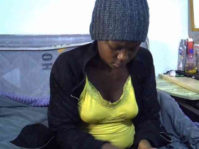 Sexybeiby1 webcam