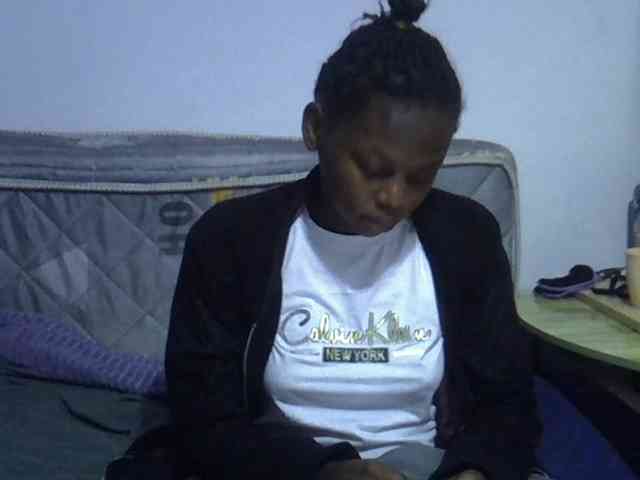 Sexybeiby1 webcam