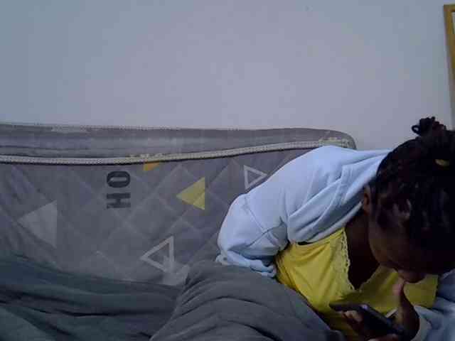 Sexybeiby1 webcam
