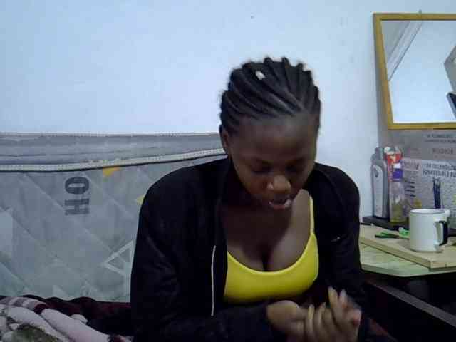 Sexybeiby1 webcam