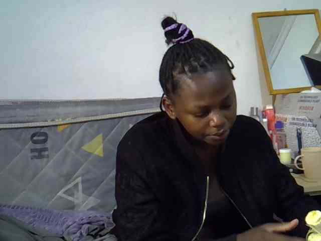 Sexybeiby1 webcam