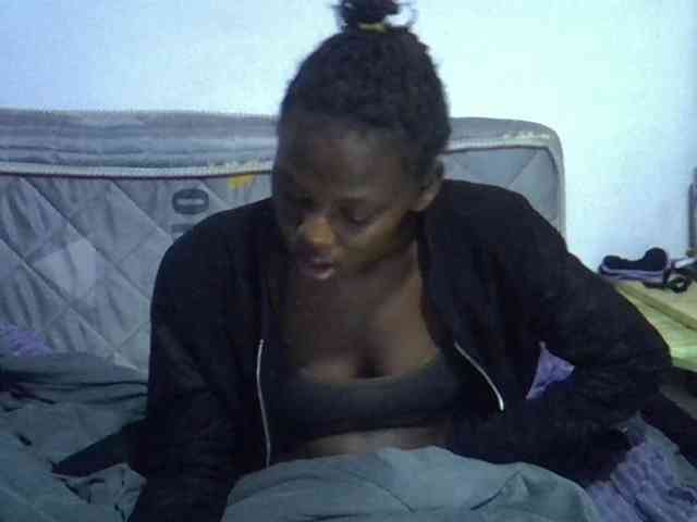 Sexybeiby1 webcam