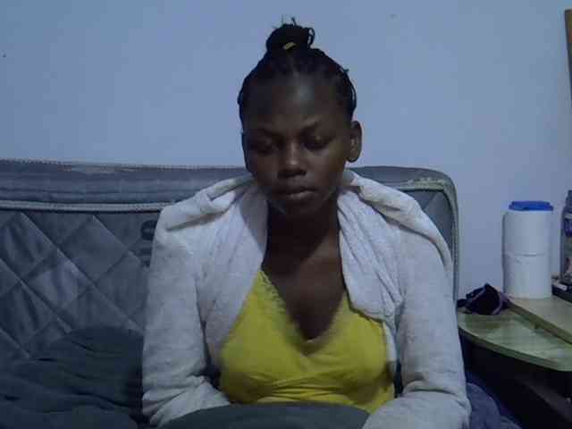 Sexybeiby1 webcam