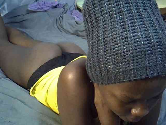 Sexybeiby1 webcam