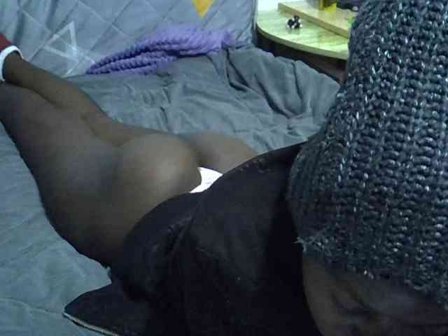 Sexybeiby1 webcam